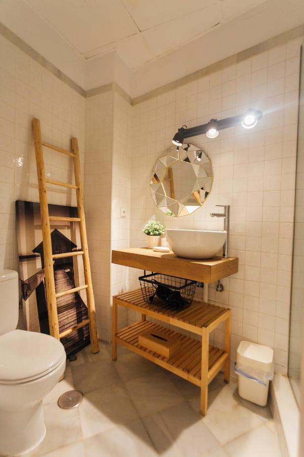 Tu Casa Con Patio En La Alameda Apartman Sevilla Kültér fotó